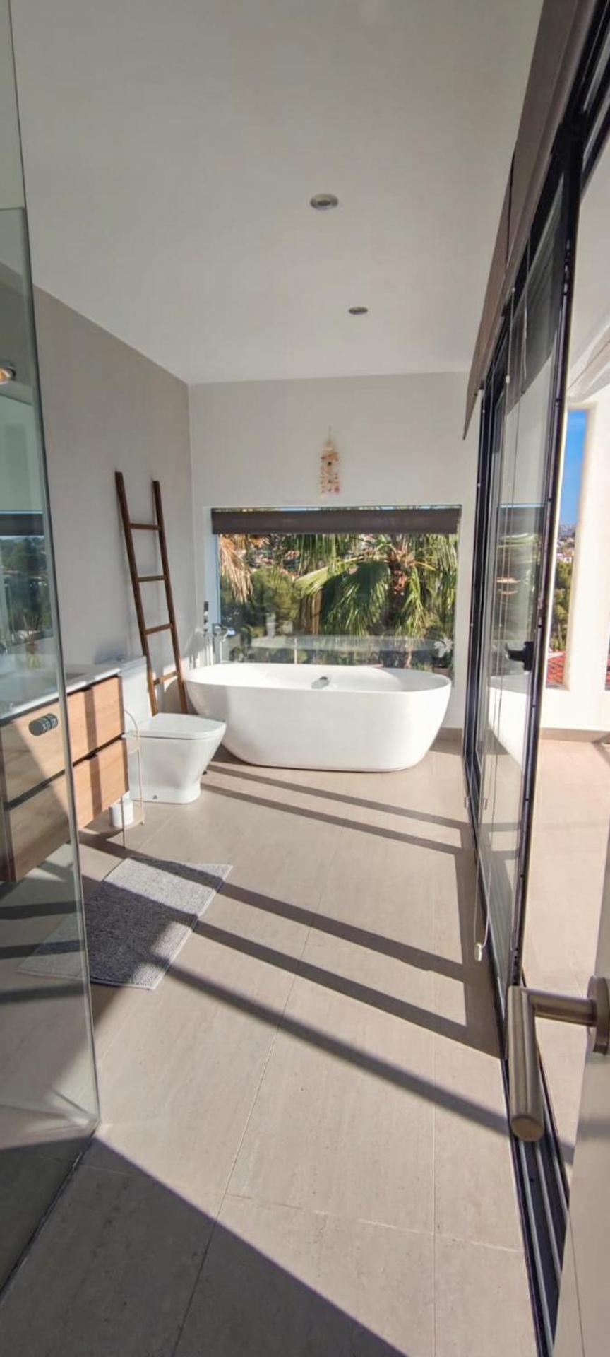 Casa Santi - Luxury Home- For 8 Guests