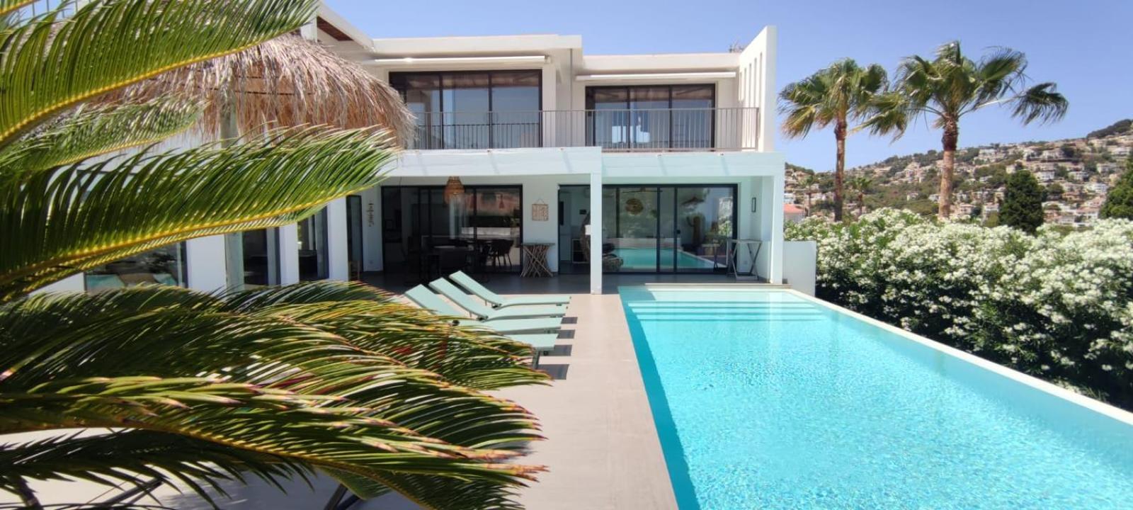 Casa Santi - Luxury Home- For 8 Guests Benissa
